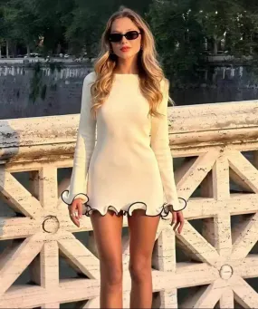 slim long-sleeved short elegant dress