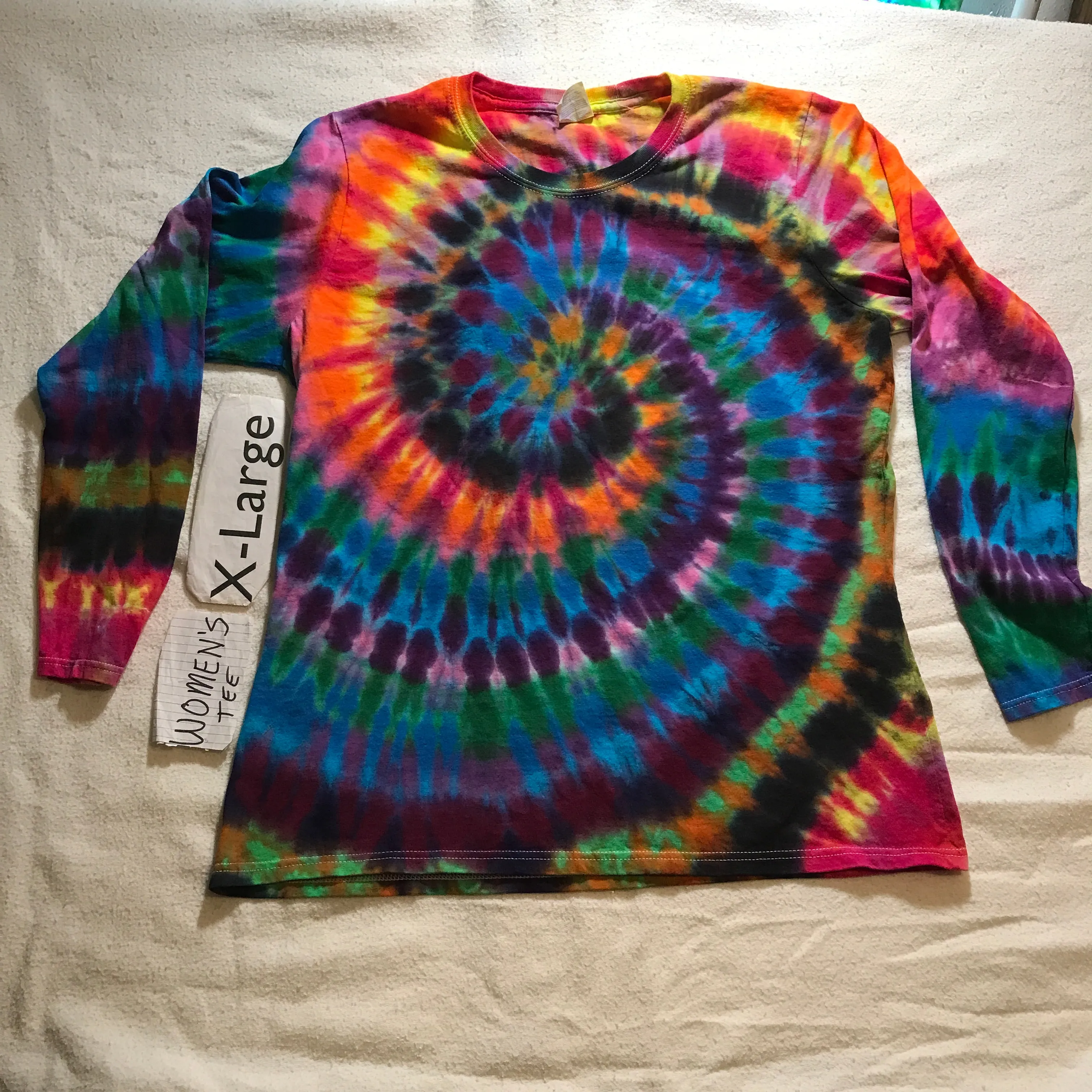 Women's XL Long Sleeve Tie-Dye Wild Spiral tee